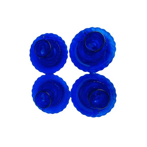 Vintage Doll Size Place Setting Cobalt Blue Glass 4 Plates 4 Teacups 4 Saucers - Picture 4 of 16